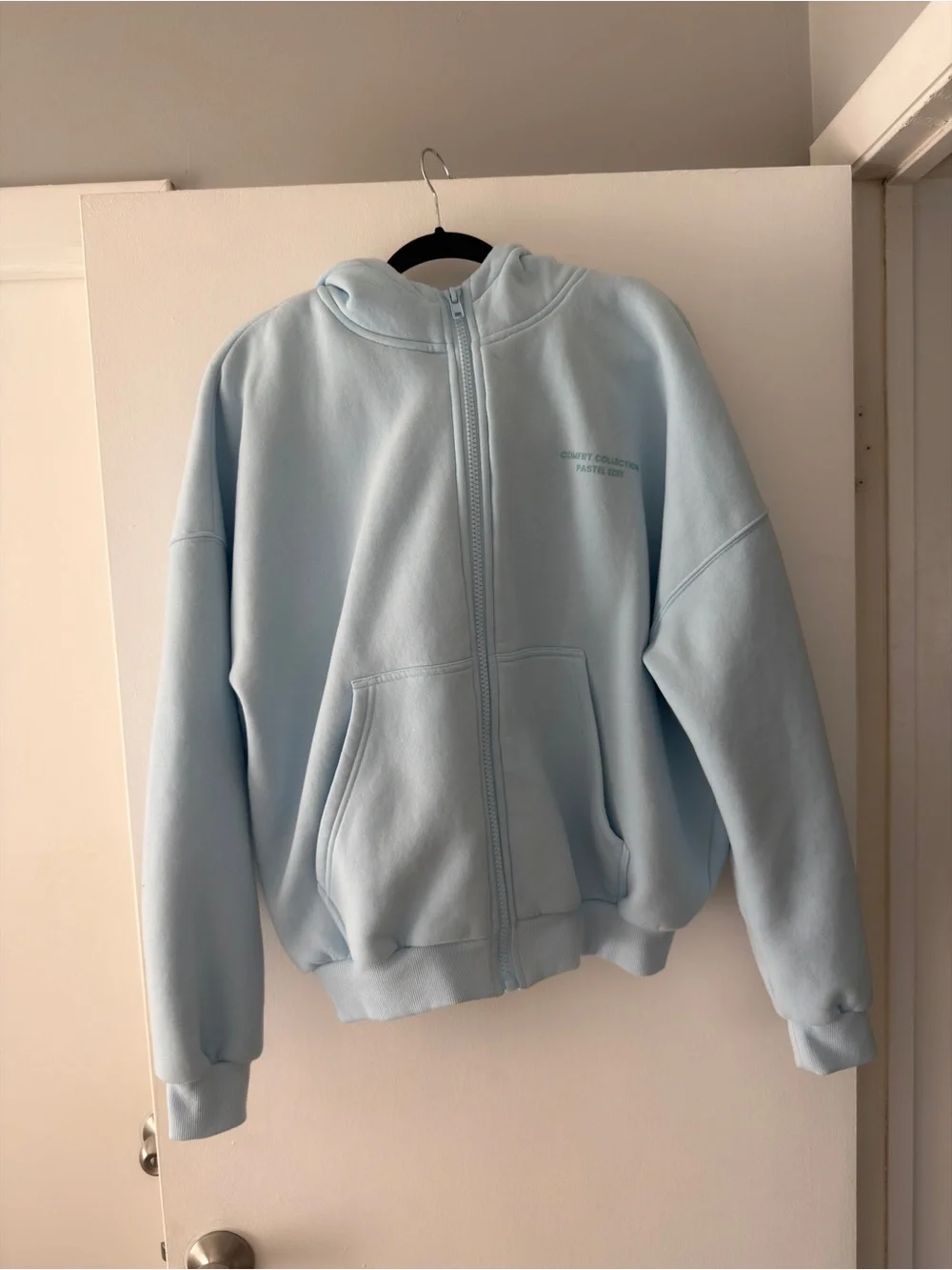 COMFRT Light Blue Women's Oversized Zip-Up Hoodie pastel collection